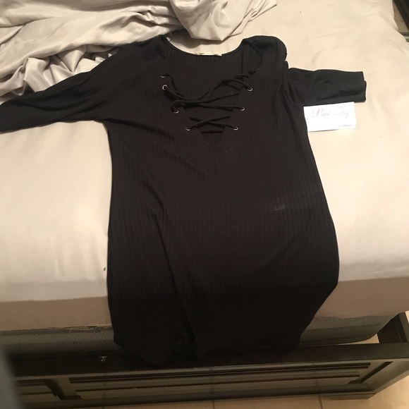 Dress - Picture 2 of 2